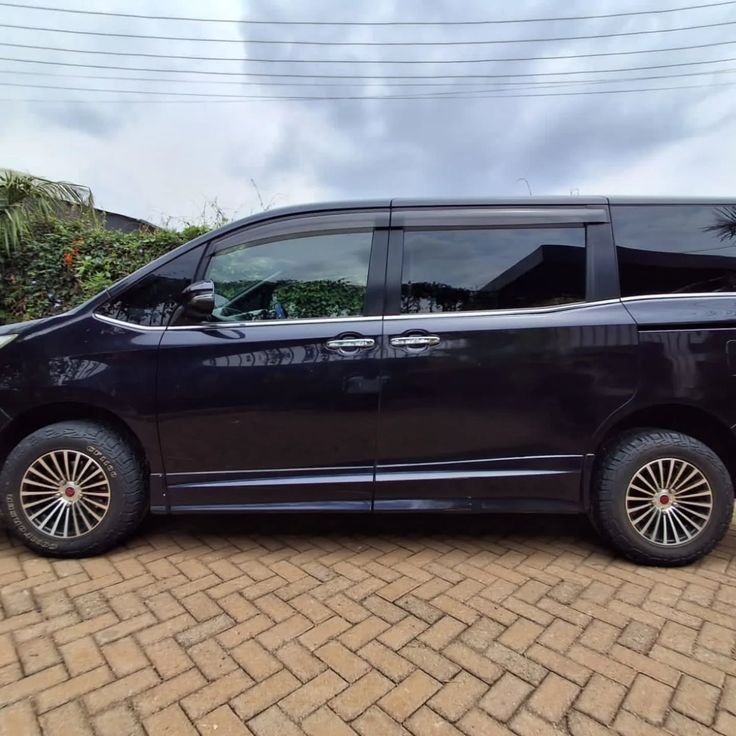 noah 8 seater